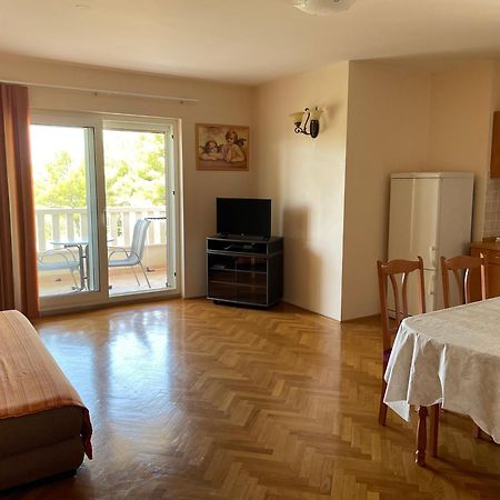 Villa Mara Промайна Екстериор снимка