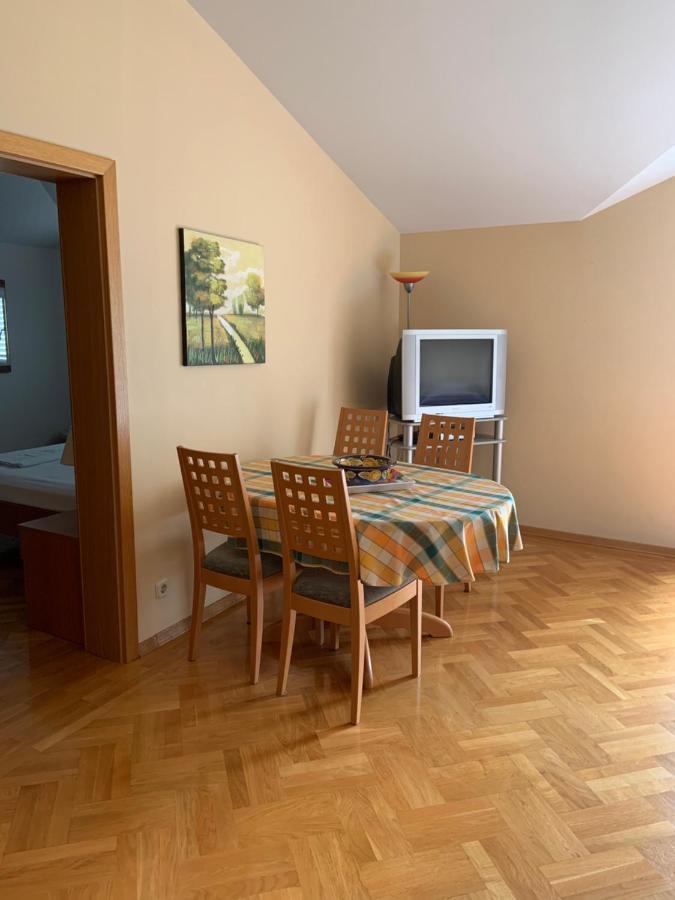 Villa Mara Промайна Екстериор снимка